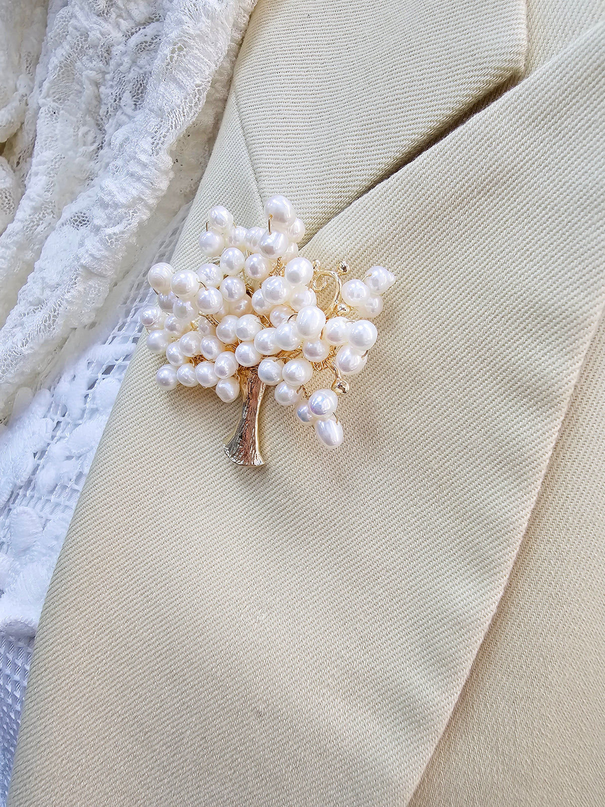 Handcrafted Freshwater Pearls Tree Brooch LP007-3