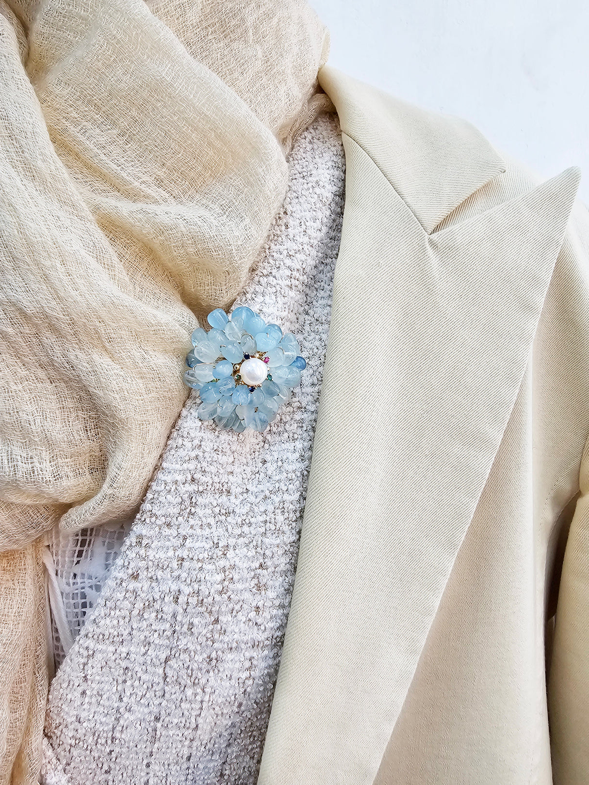 Handcrafted Flower Shape Natural Aquamarine Brooch LP003-1