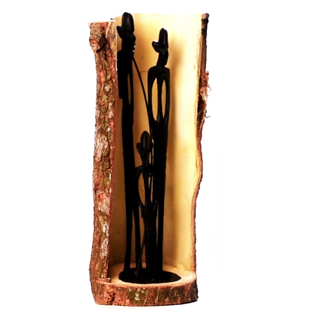 Men Carved Inside A Raw Neem Tree Trunk 6