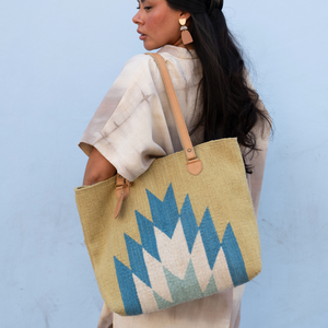 Luz de Luna Tote