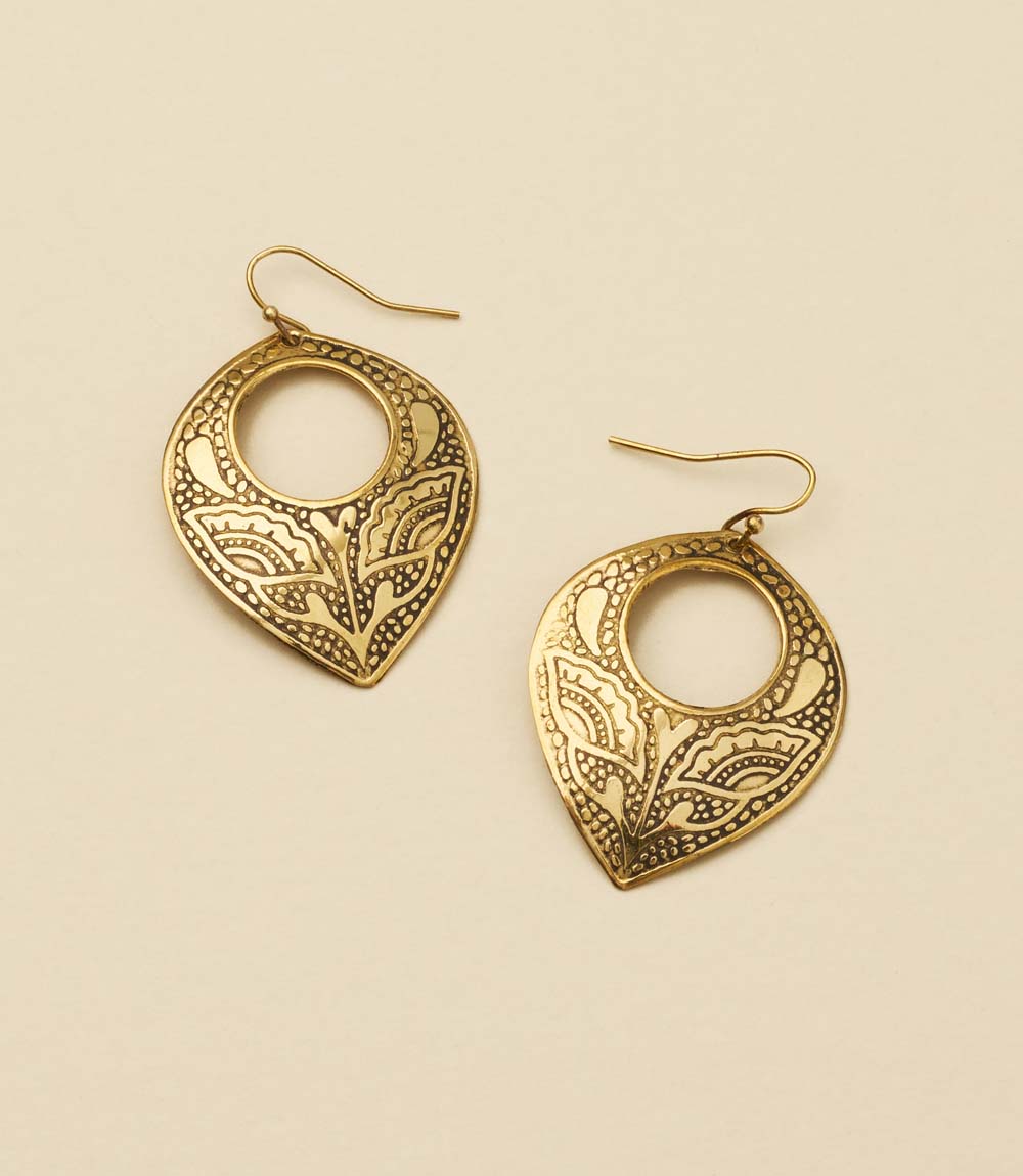 Yashi Embossed Statement Earrings