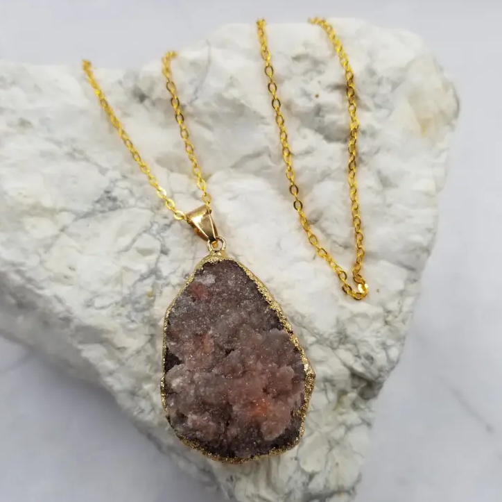 Brown Natural Stone Pendant Necklace