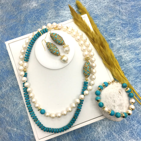 Rhinestone bordered turquoise with freshwater pearls Earrings AE019-2