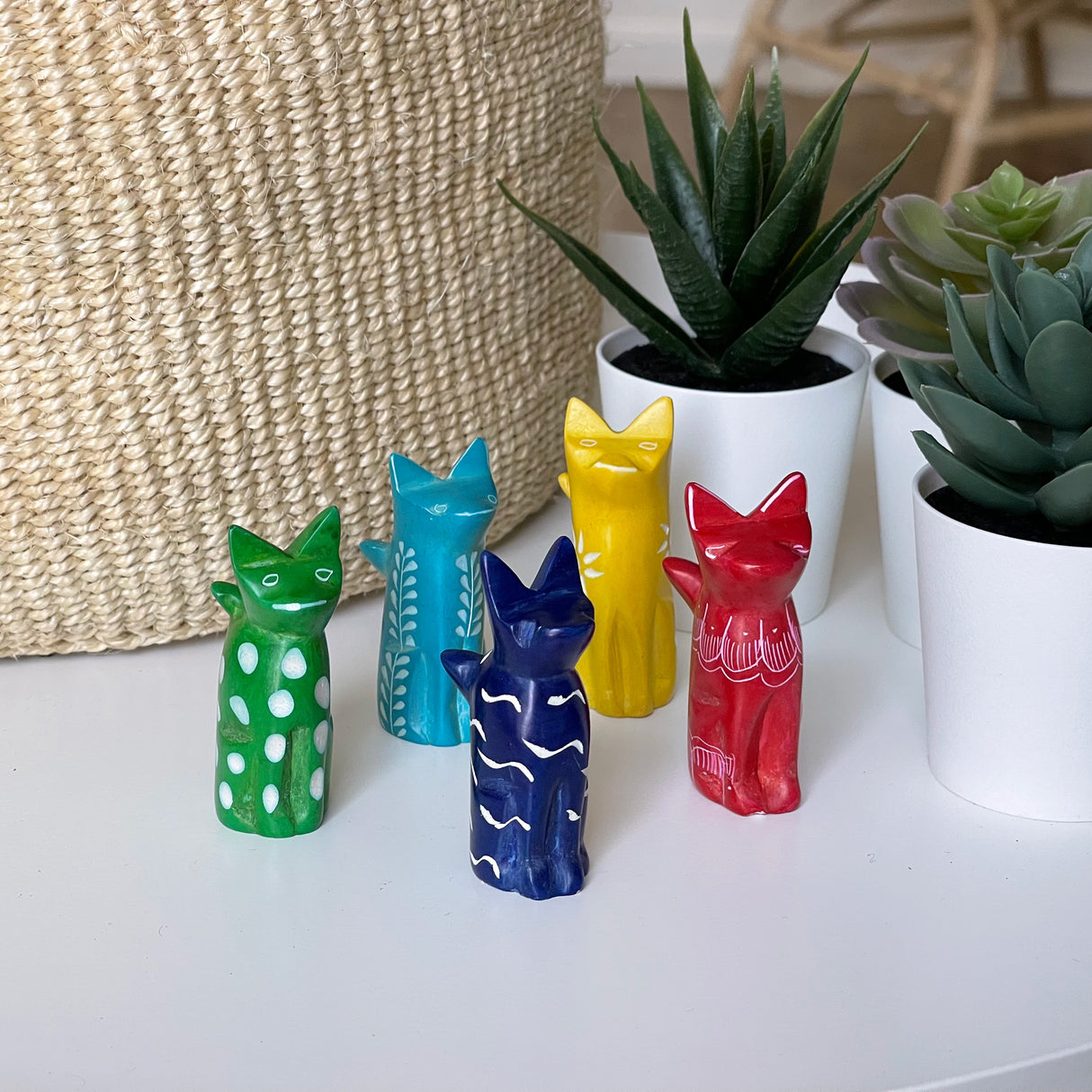 Soapstone Tiny Sitting Cats - Assorted Pack of 5 Colors