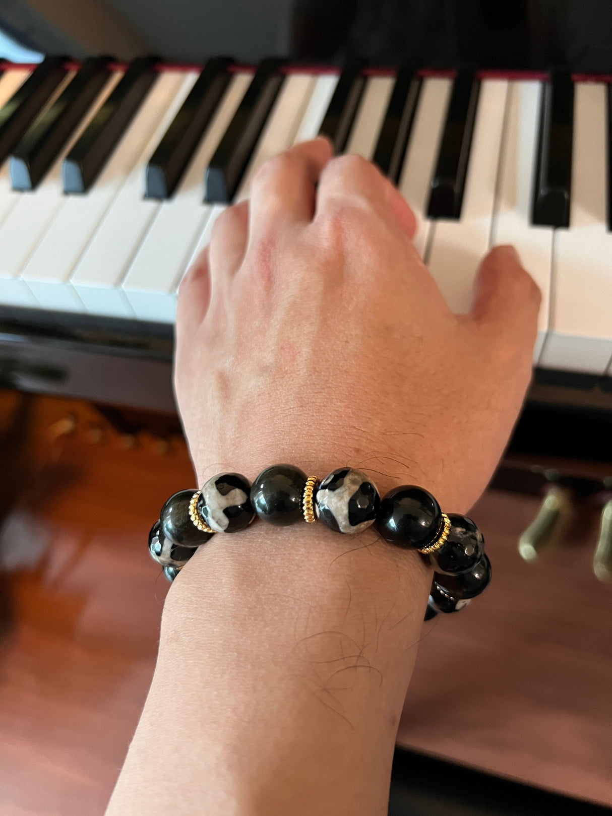 Black And White Dzi Agate Chunky Bracelet MEB05-2