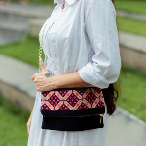 Tiles Crossbody