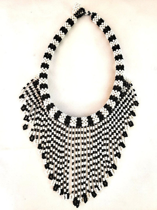 Abuu Beaded Necklace Black & White-0