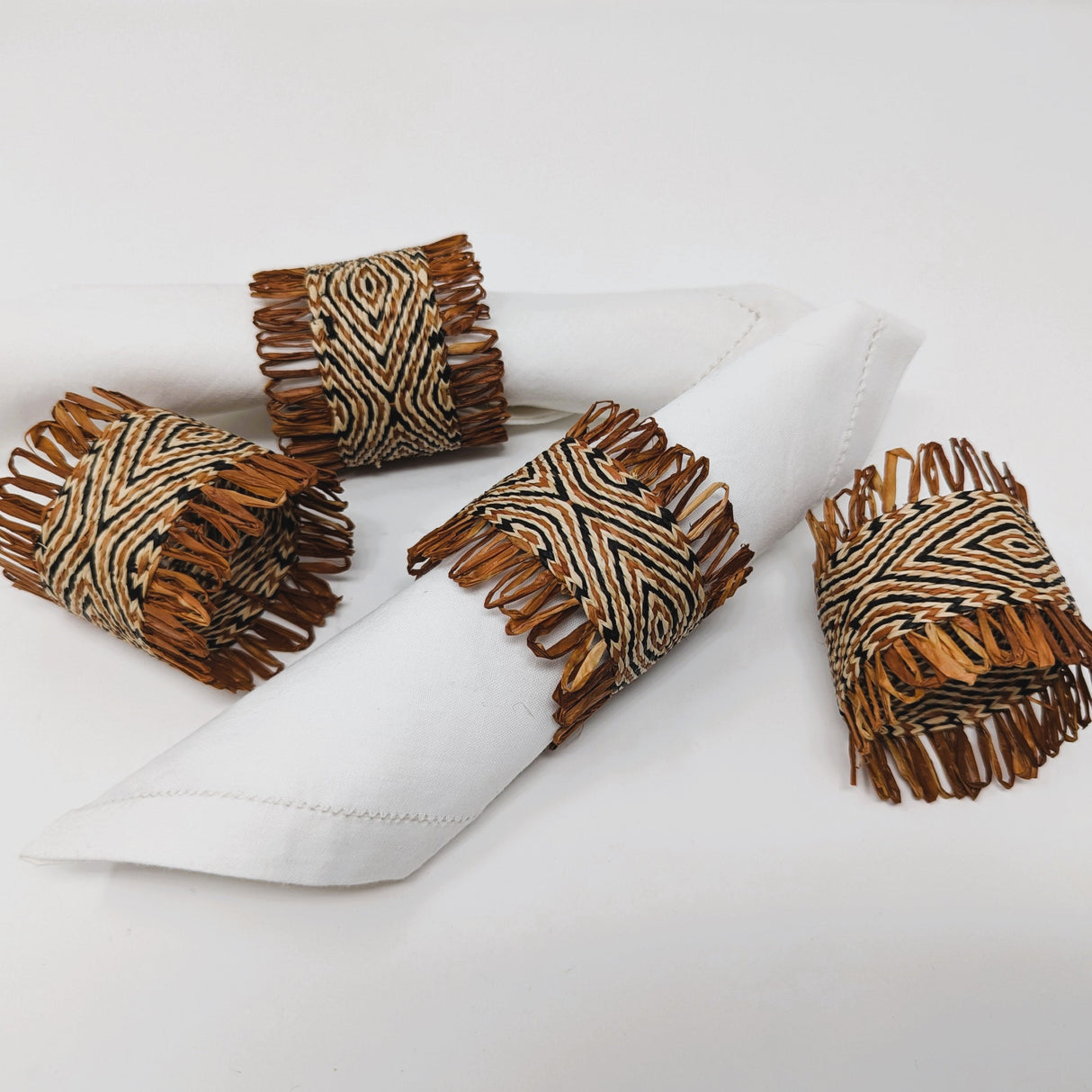 Cardwoven Raffia Napkin Ring (Set of 4) - Brown