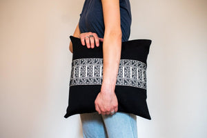 Carnation Pillow Cover - Black